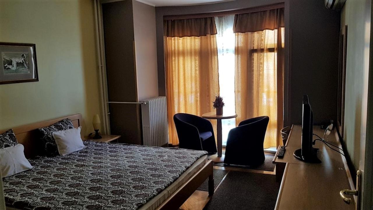 Voyager Bed & Breakfast Novi Sad Luaran gambar