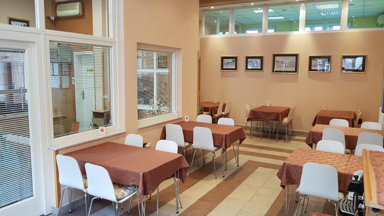 Voyager Bed & Breakfast Novi Sad Luaran gambar