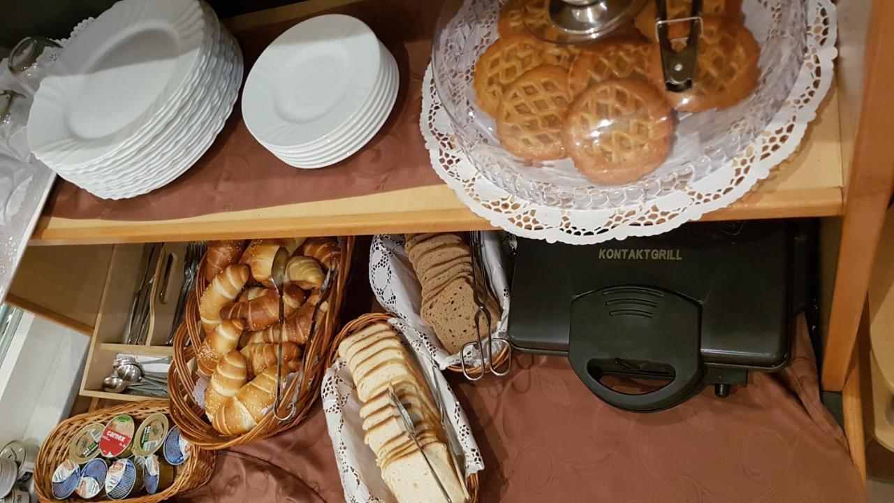 Voyager Bed & Breakfast Novi Sad Luaran gambar
